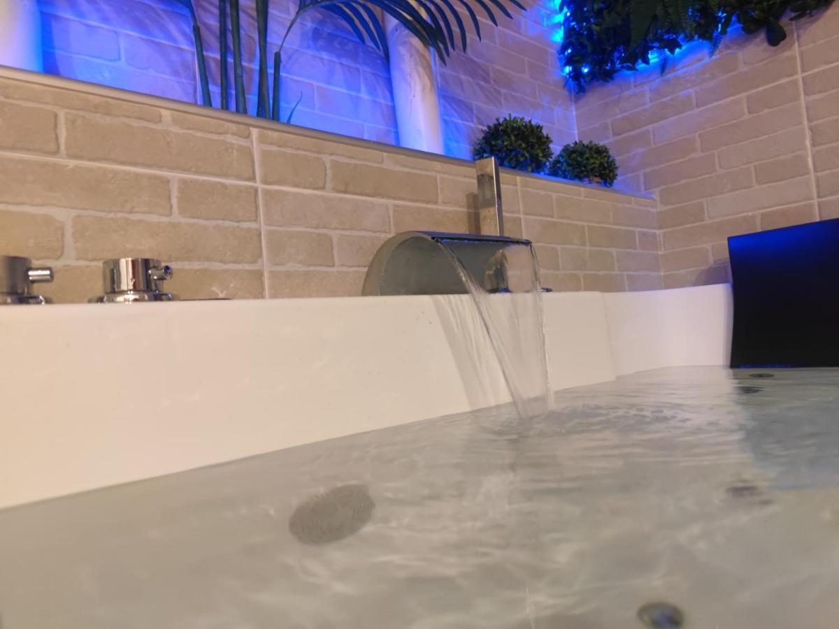 Espectacular Apartamento Con Spa Privado Miami Platja  Exterior foto