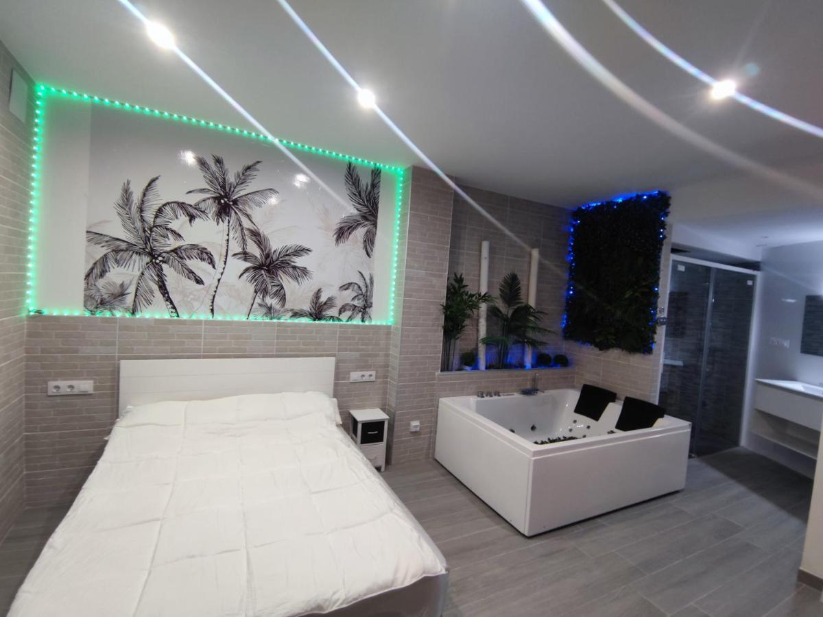 Espectacular Apartamento Con Spa Privado Miami Platja  Exterior foto